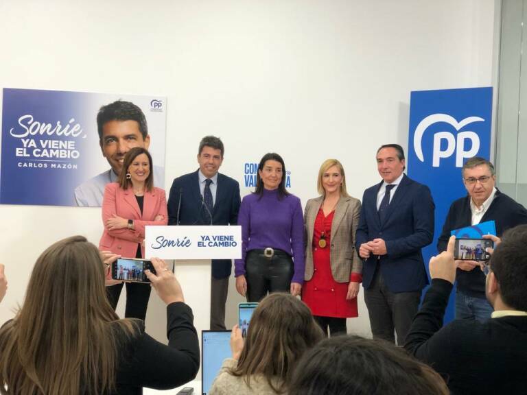 Catalá y Mazón, en la presentación de Ruth Merino junto a otros cargos del PP. Foto: VP
