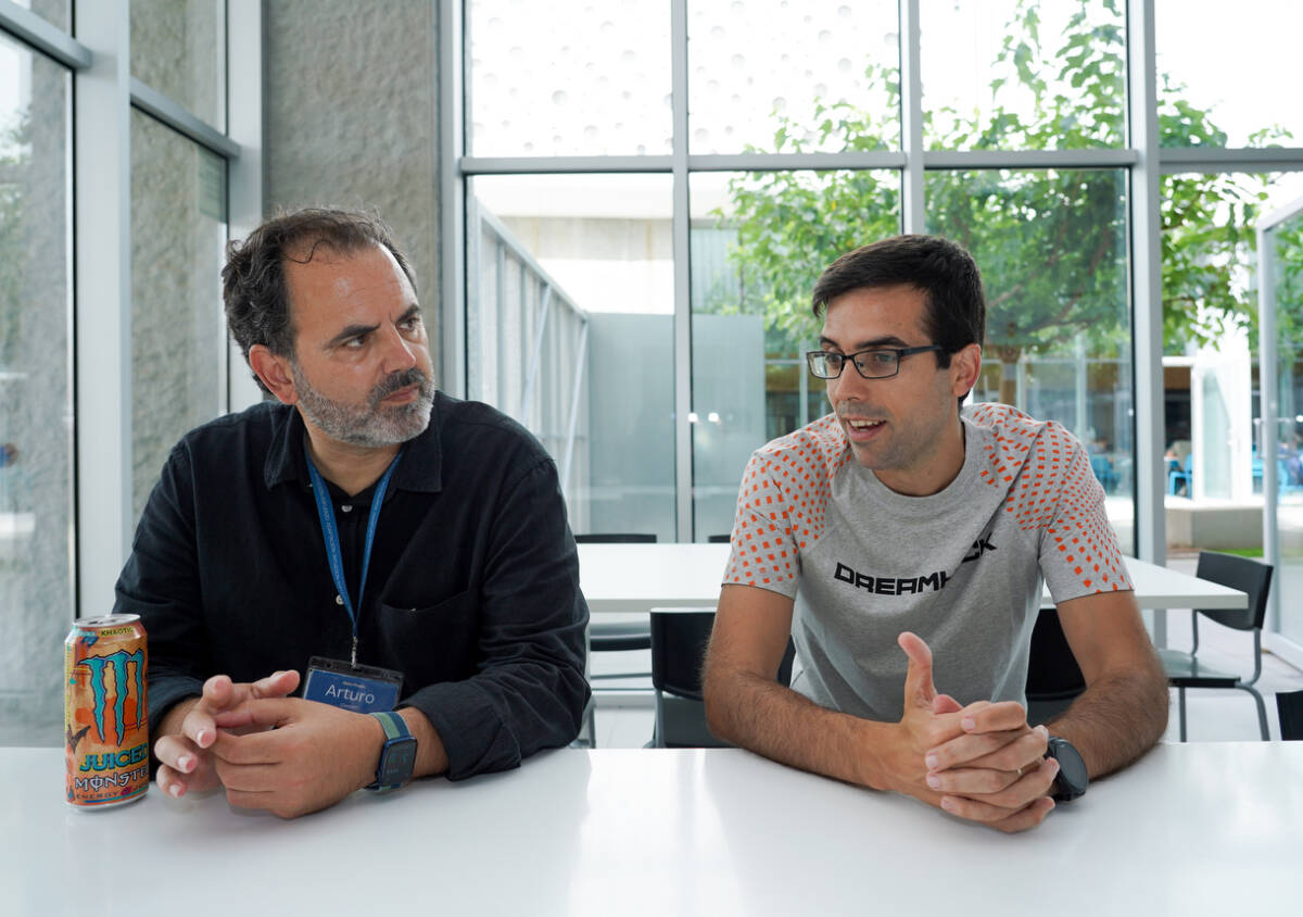 Arturo Castelló y Javier Carrión, CEO de. Encom Games y director de Dreamhack, respectivamente. Foto: EDUARDO MANZANA