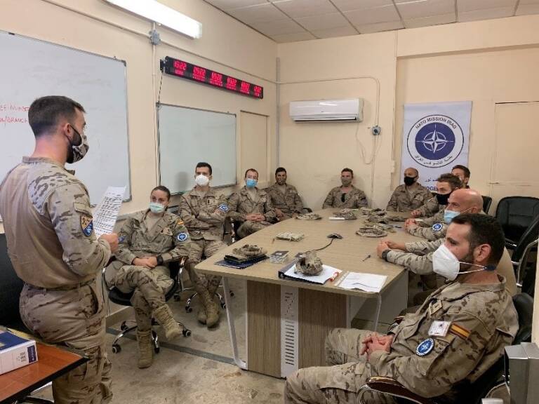 Militares españoles en la misión de la OTAN en Irak. Foto: EMAD