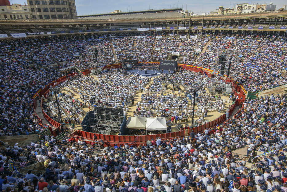 El PP se atrevió a volver a la Plaza de Toros en su convención nacional de 2021. Foto: KIKE TABERNER
