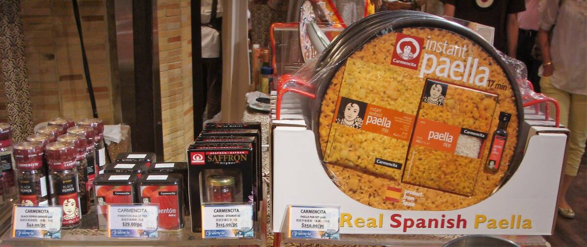 El kit para paella de Carmencita, en una tienda de alimentación china. Foto: AP