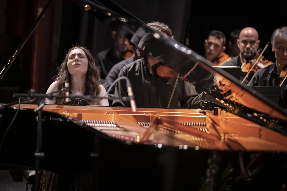 La pianista Rachel Breen (EE UU) en concierto (Foto: CONTRA VENT I FUSTA)