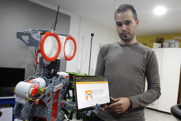 El desarrollador del "pasaporte digital" para juguetes DLT4AITOYS en AIJU, José Carlos Sola. Foto: EFE/MORELL