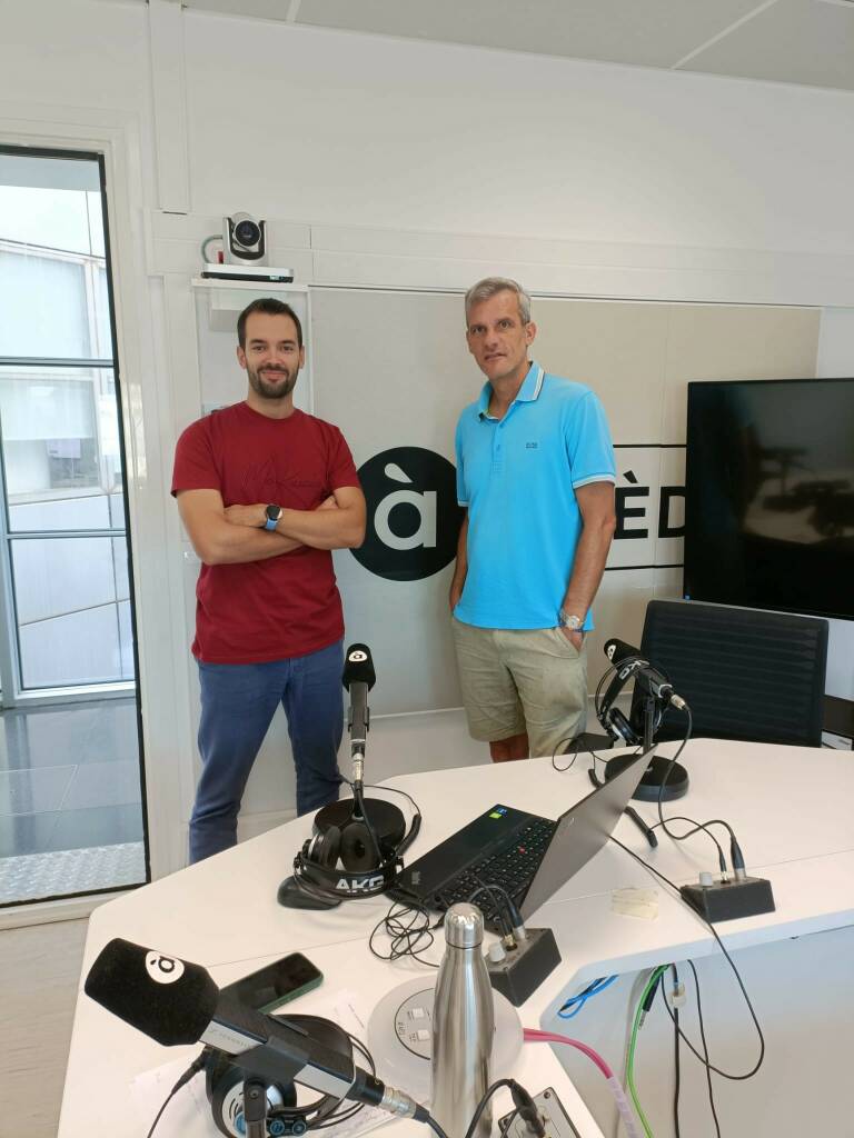 Sergi Escrivà, nuevo director/presentador del programa Esports À Punt (De dilluns a divendres, de 15h a 16h) acompañado por Nacho Rodilla 