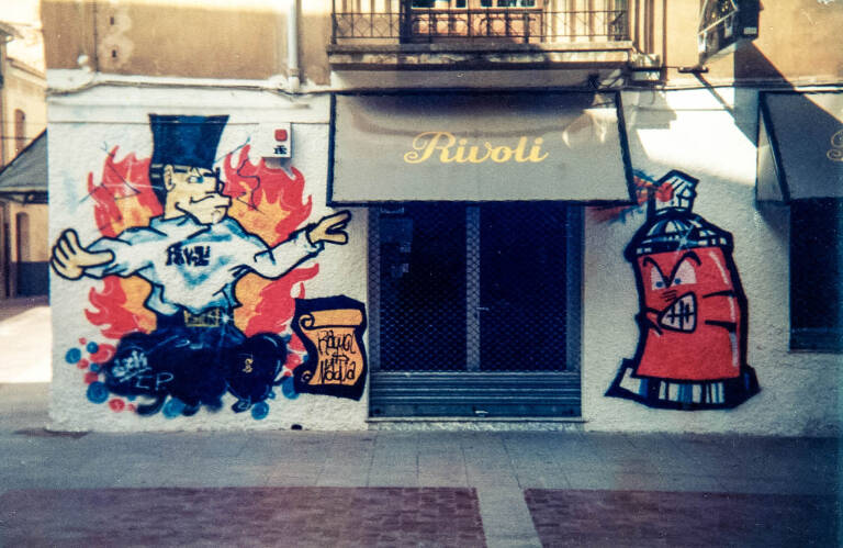 Grafiti de Sick en la façana de la mítica tenda Rivoli a Castelló de la Plana, 1992. Foto: Sick